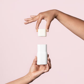 holding_refill_applicator_blanc-coton_collaboration