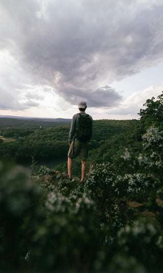 trekking_forest_viewpoint_nature_contact