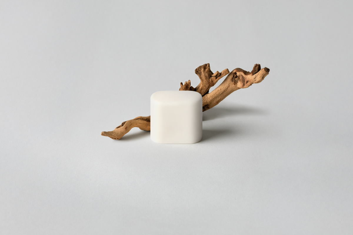 KIIMA AMBRE amber natural deodorant refill, eco-friendly packaging