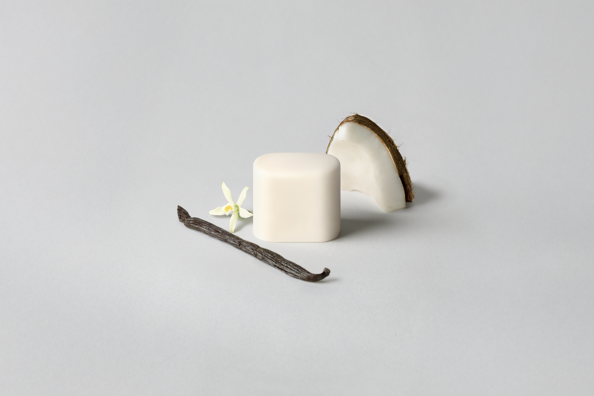 edilos by Green Beaver natural deodorant refill box, vanilla bliss natural fragrance, vanilla flower and coconut, eco-friendly packaging