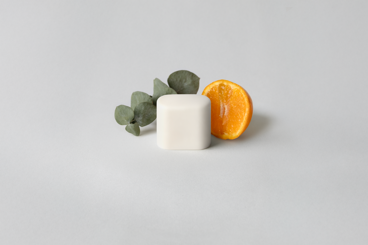 Les Mauvaises Herbes natural deodorant refill from KIIMA, with eucalyptusand orange, eco-friendly packaging